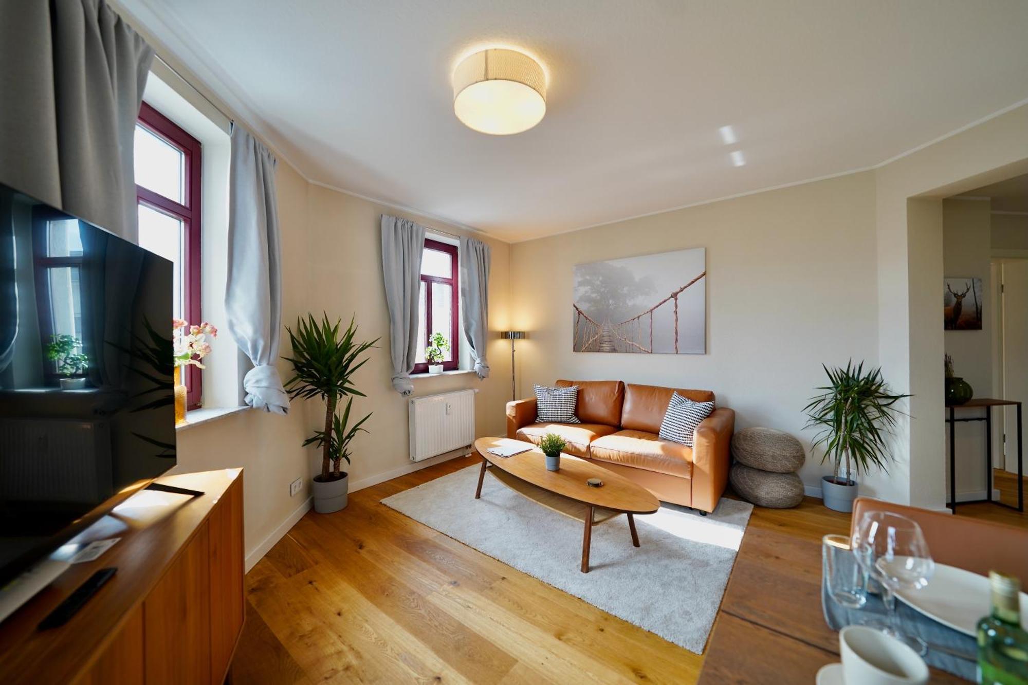 צוויקאו Edler Wohnraum Noble Stadtoase Mit Boxspringbett, Kaffeevollautomat & Parkplatz מראה חיצוני תמונה